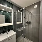 Apartment Panoramic River View I Spacious Modern 2br *