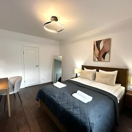 Apartment Panoramic River View I Spacious Modern 2br *