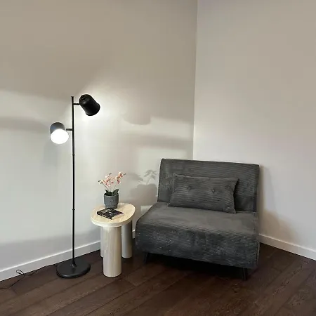 Panoramic River View I Spacious Modern 2br *