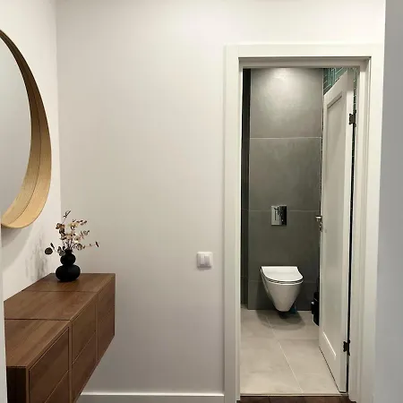 Apartment Panoramic River View I Spacious Modern 2br Riga