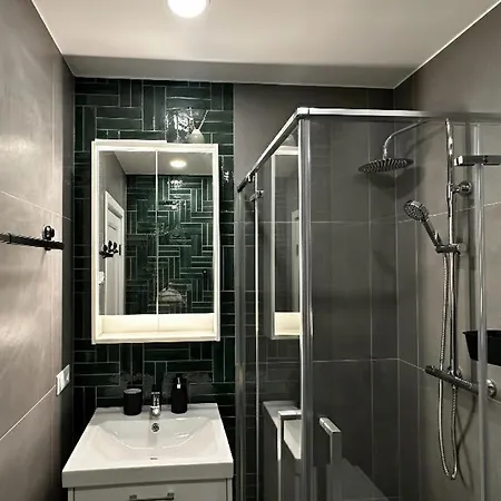 Panoramic River View I Spacious Modern 2br Apartment Riga