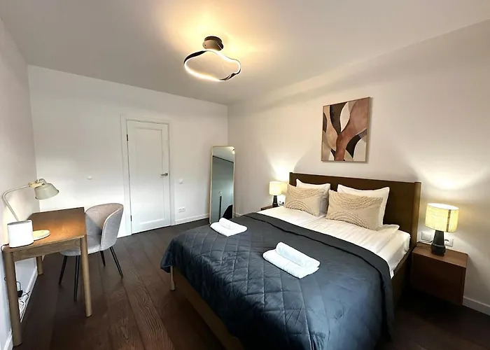 Apartment Panoramic River View I Spacious Modern 2br *