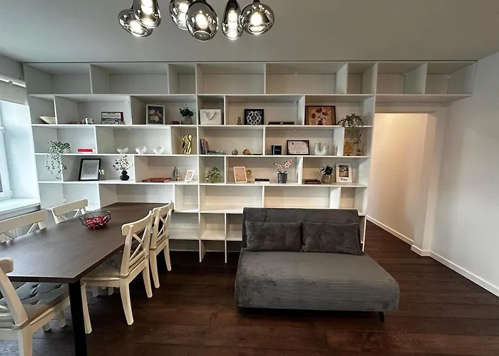 Panoramic River View I Spacious Modern 2br Апартаменты