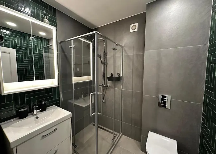 Panoramic River View I Spacious Modern 2br Apartment