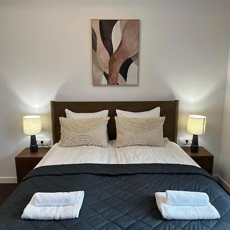 Panoramic River View I Spacious Modern 2br 公寓 *