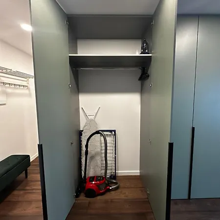 Апартаменти Panoramic River View I Spacious Modern 2br Рига